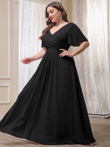 Plus Chiffon Double V-neck Flutter Sleeve Maxi Bridesmaid Dress - Black - View 1