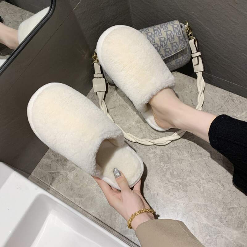 

Minimalist Fluffy Home Slippers, White
