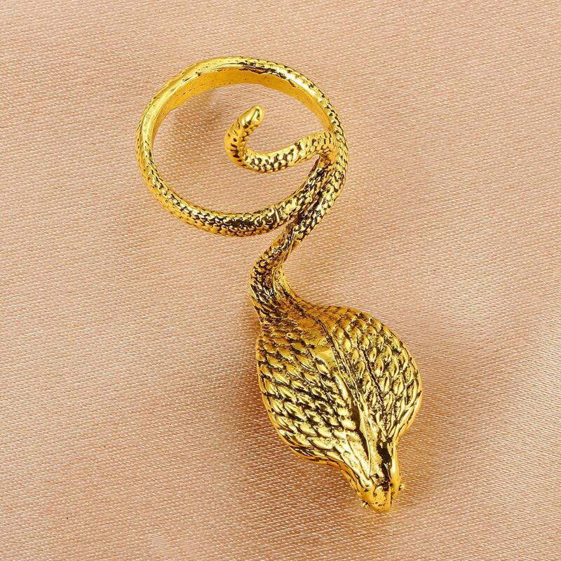 

Serpentine Design Ring, Gold