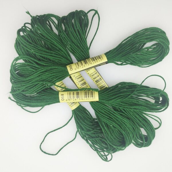

5pcs Solid Color Embroidery Thread, Green
