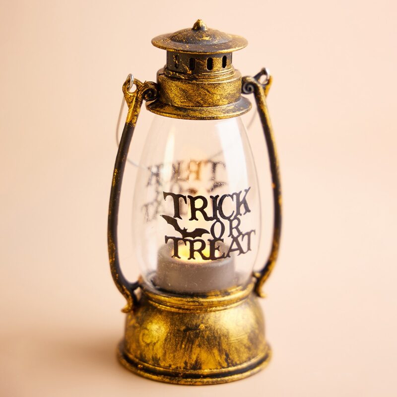 

1pc Halloween Slogan Graphic Random Decorative Light, Yellow