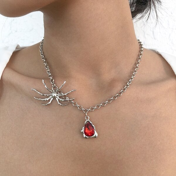 

Spider Decor Necklace, Silver