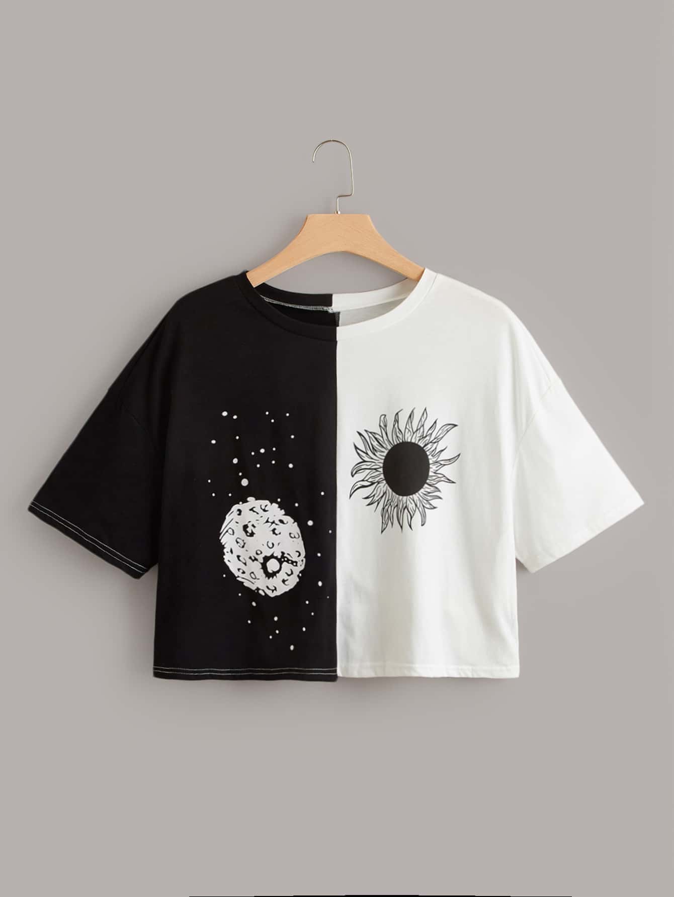 Flirla Camiseta corta con estampado de sol y luna - Blanco y Negro - Ver 1