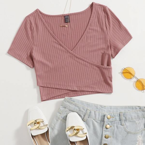 

Solid Plunging Neck Crop Tee, Dusty pink