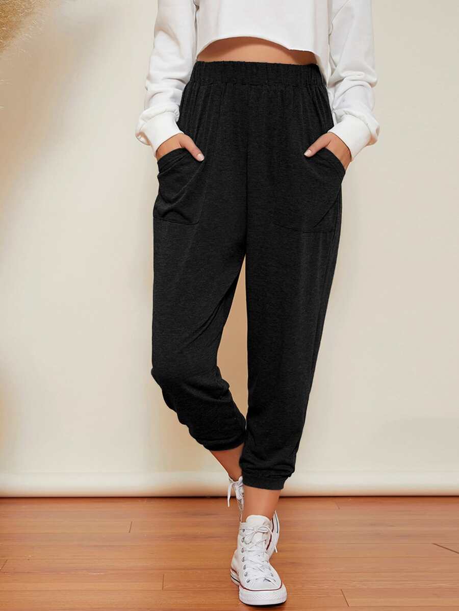 SHEIN LUNE Elastic Waist Slant Patch Pocket Capri Trousers - Black - View 1