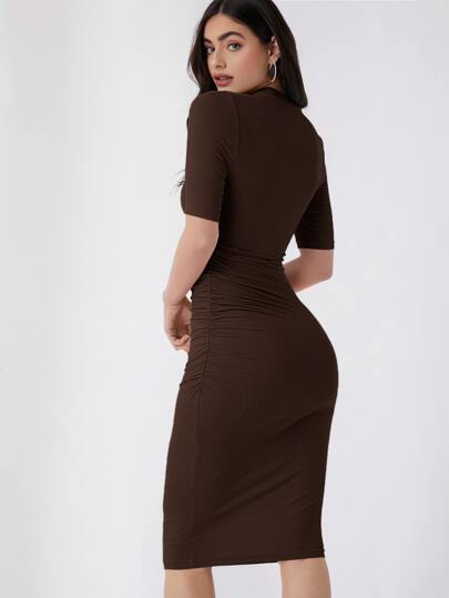 SHEIN Essnce Vestido ajustado unicolor de cuello alto