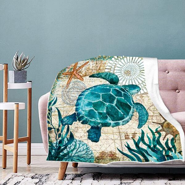 

Sea Turtle Print Flannel Blanket, Multicolor