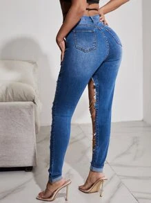 SHEIN SXY High Waist Ripped Chain Detail Jeans - Medium Wash - View 5