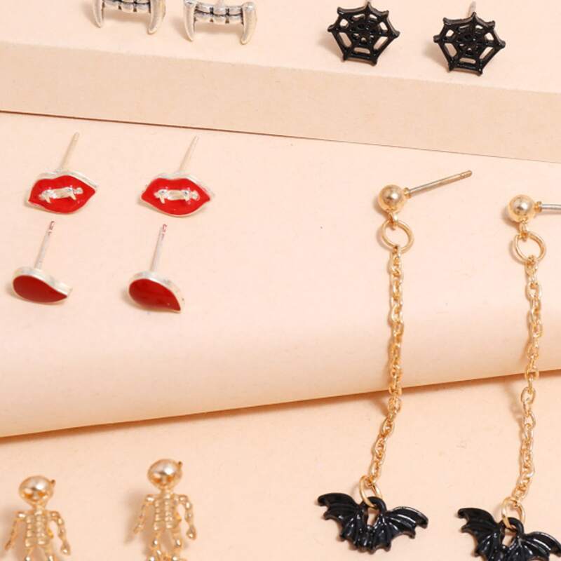 

6pairs Skeleton Decor Earrings, Gold
