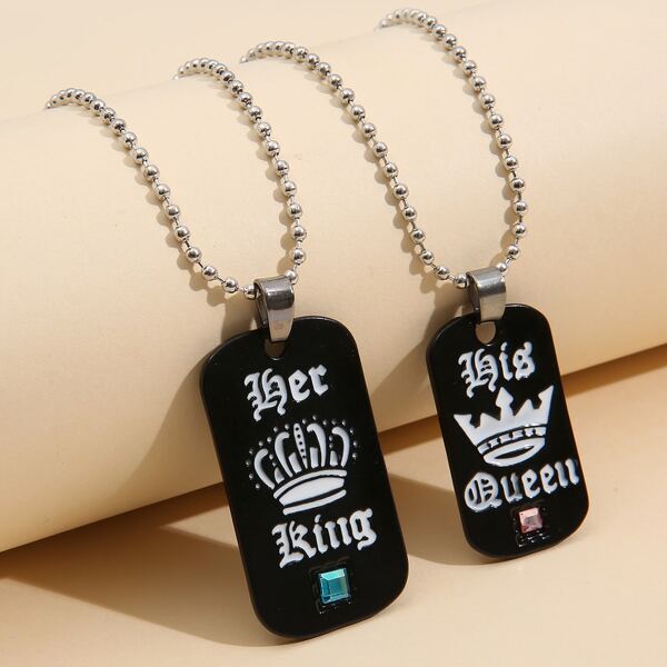 

2pcs Letter Graphic Charm Necklace, Black