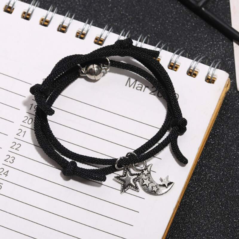 

2pcs Star & Moon Decor Rope Bracelet, Black