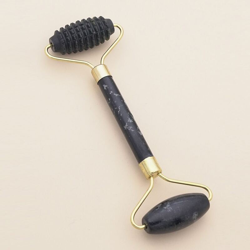 

1pc Facial Roller, Black