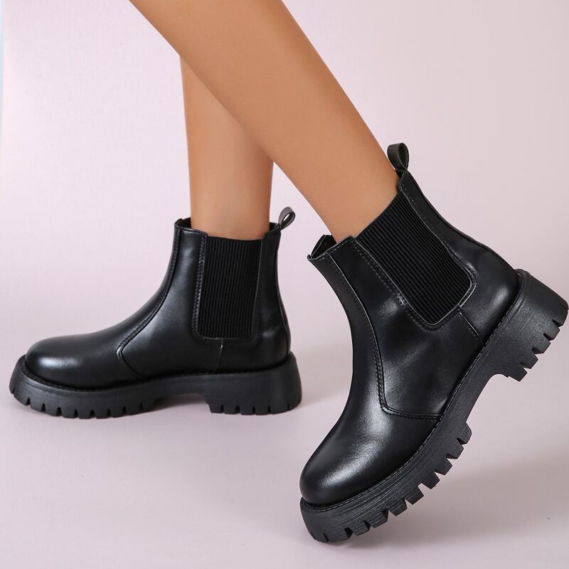 

Minimalist Chunky Chelsea Boots, Black