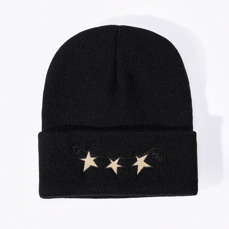 

1pc Star Graphic Beanie, Black