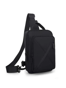 迷你男士前拉鏈針腳細節單肩包 - 黑色 - 查看 3