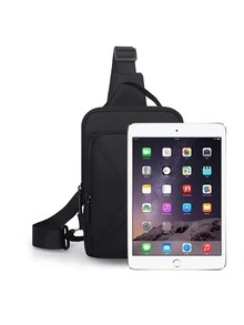 迷你男士前拉鏈針腳細節單肩包 - 黑色 - 查看 4