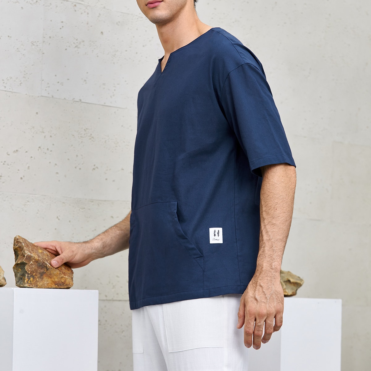 Мужской Рубашка с заплатой с карманом