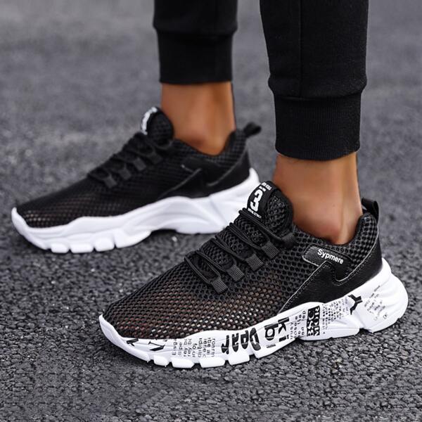 

Men Letter Graphic Mesh Running Shoes, Black