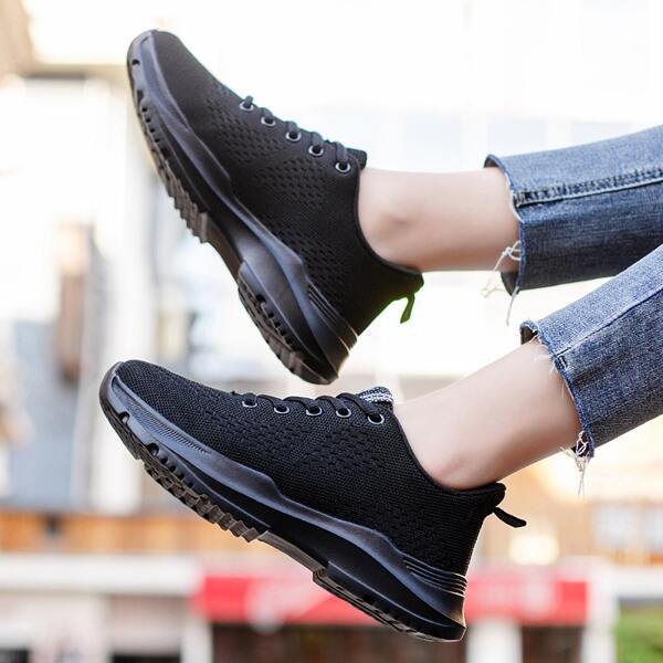 

Patch Decor Lightweight Running Shoes, Black