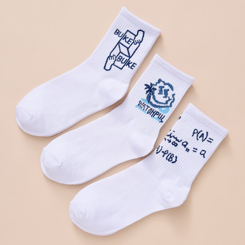 

3pairs Letter Graphic Crew Socks, Multicolor