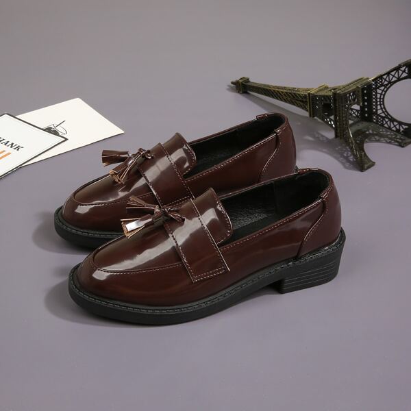 

Girls Solid Tassel Decor Flat Loafers, Chocolate brown
