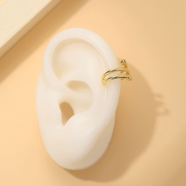 

Star Decor Ear Cuff, Gold