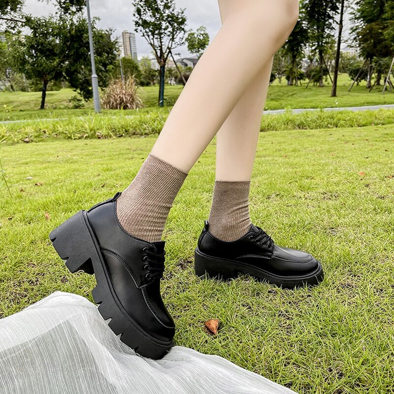 

Minimalist Lace-up Oxford Pumps, Black