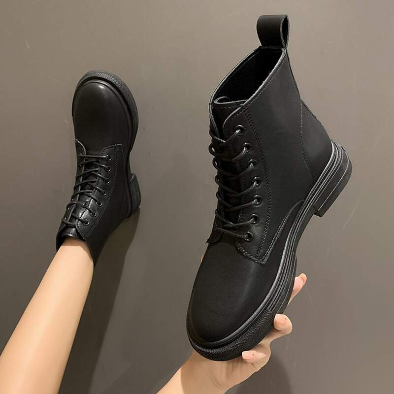 

Minimalist Lace-up Front Boots, Black