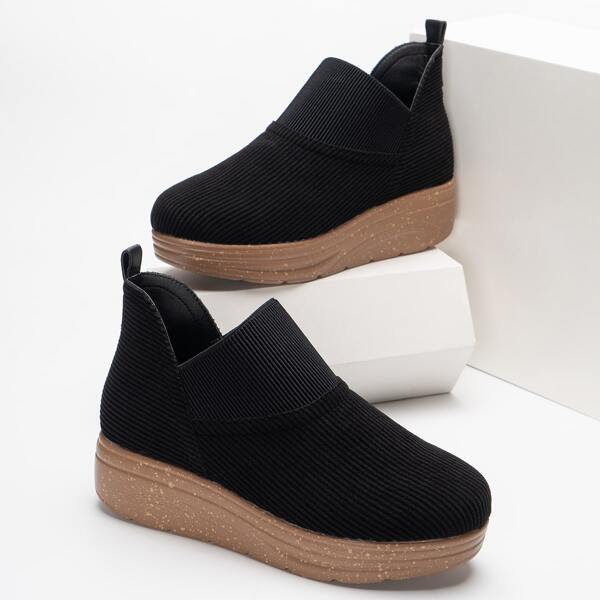 

Minimalist Knit Wedge Boots, Black
