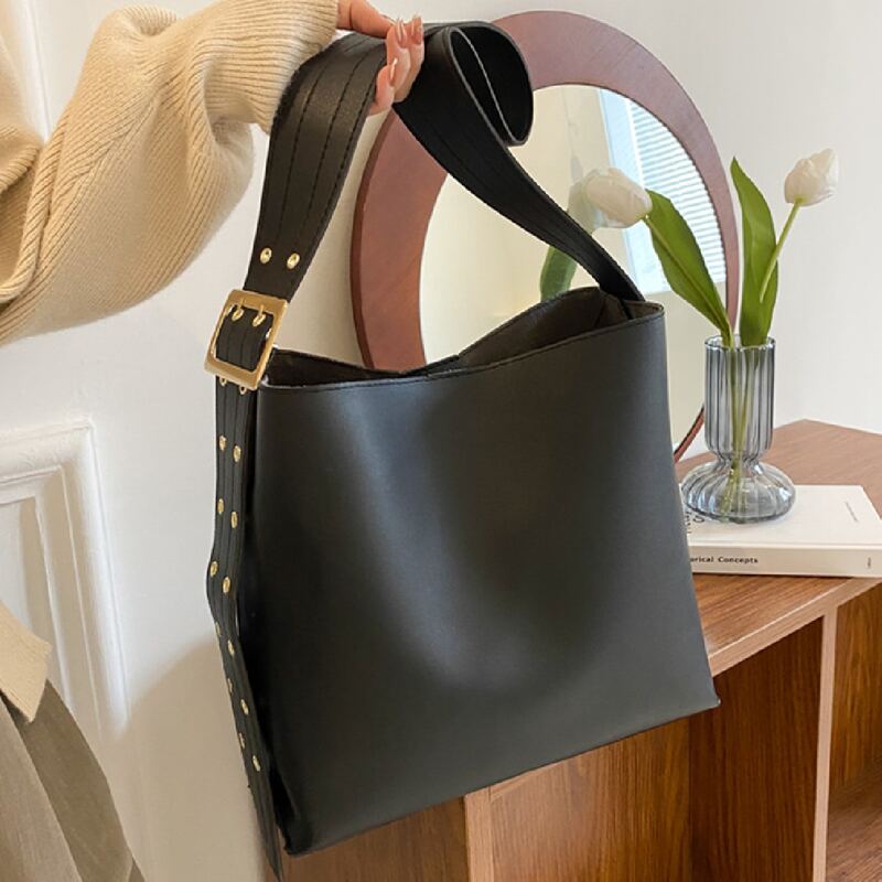 

Buckle Strap Shoulder Bag, Black