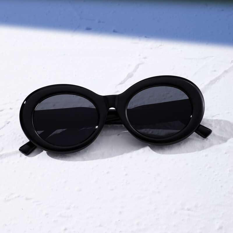 

Cat Eye Sunglasses