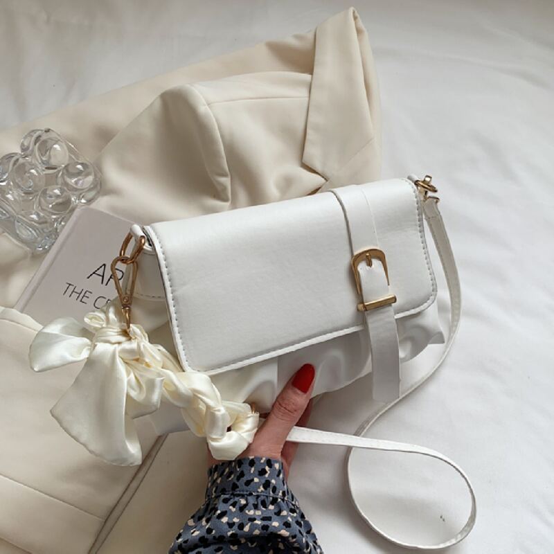 

Minimalist Ruched Design Shoulder Bag, White