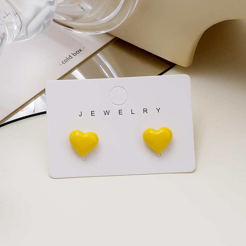 

Heart Decor Stud Earrings, Yellow