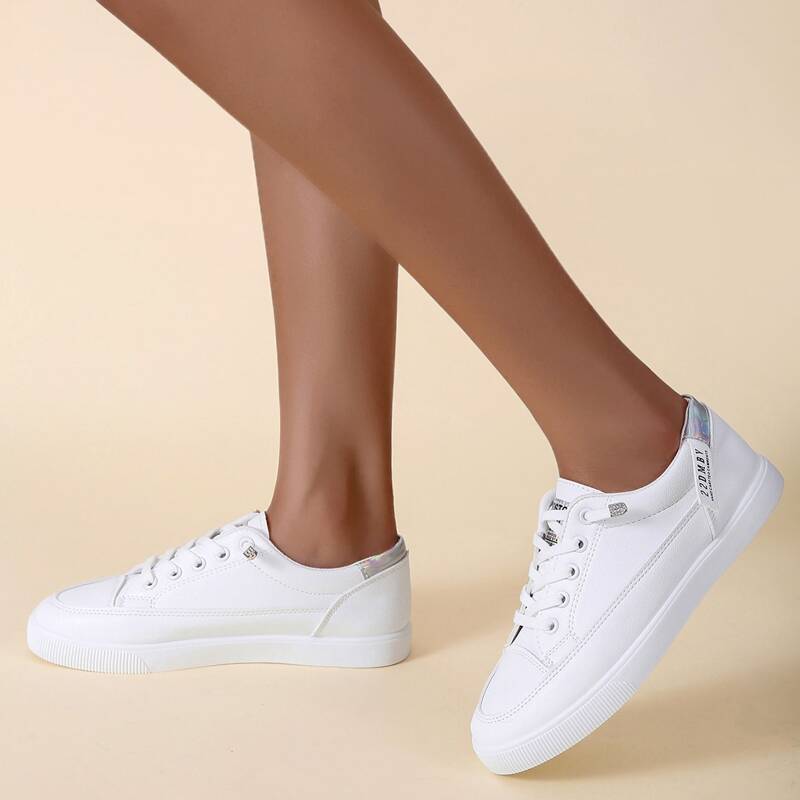 

Minimalist Lace-up Front Skate Shoes, White
