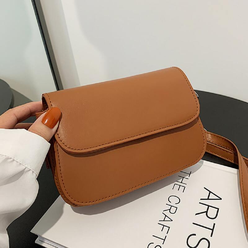 

Minimalist Crossbody Bag, Brown