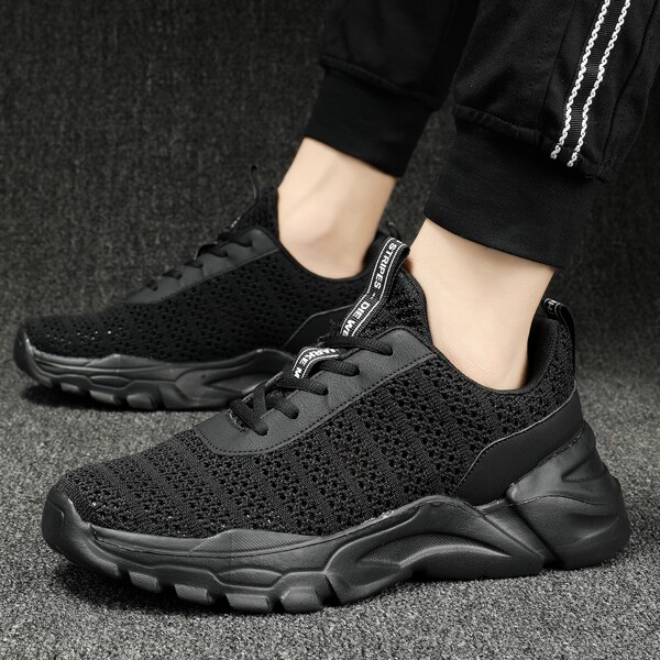 

Men Letter Graphic Lace-up Front Knit Sneakers, Black