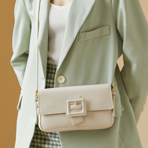 

Minimalist Buckle Detail Flap Square Bag, White