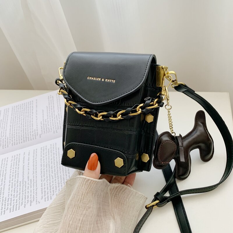 

Solid Stone Grain China Satchel Bag, Black