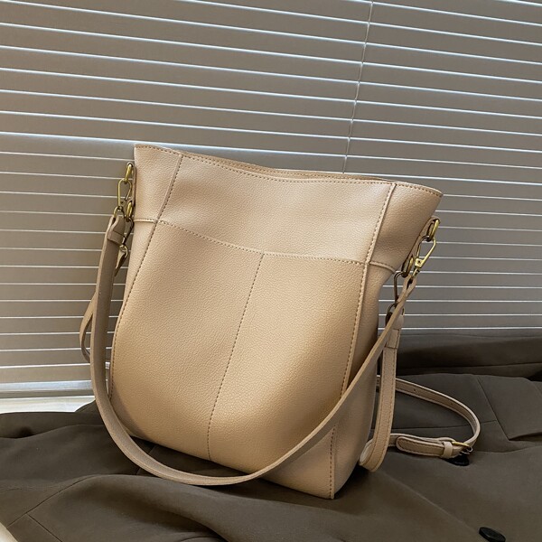 

Minimalist Large Capacity Bucket Bag With Inner Pouch, Khaki