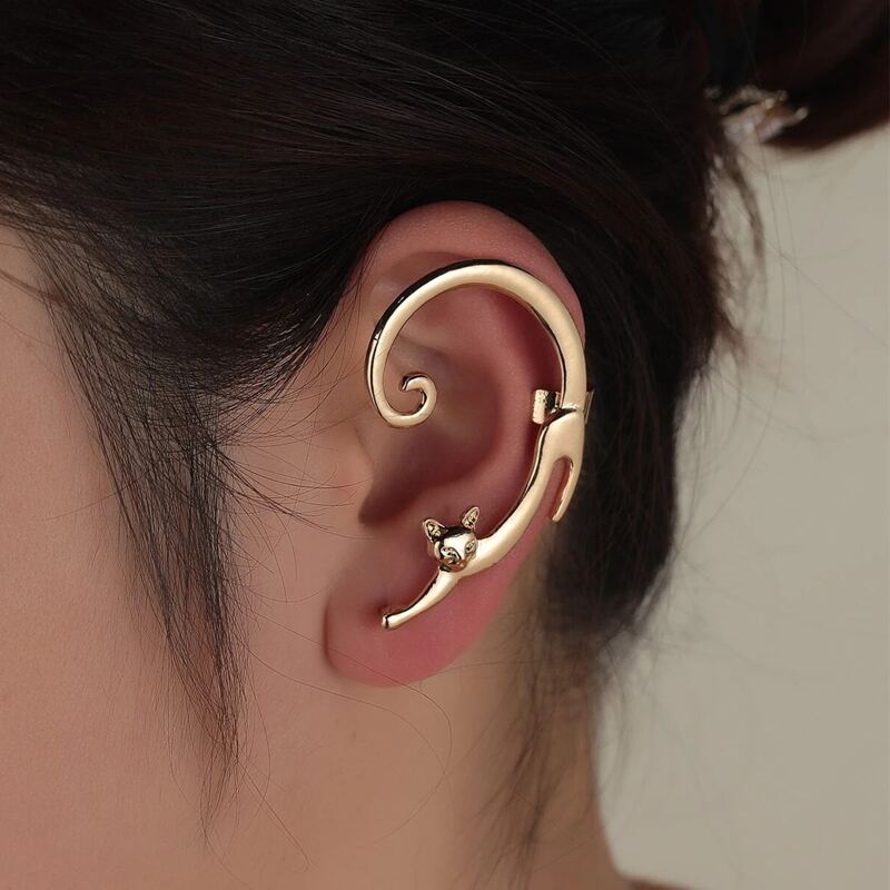 

1pc Cat Decor Ear Cuff, Gold