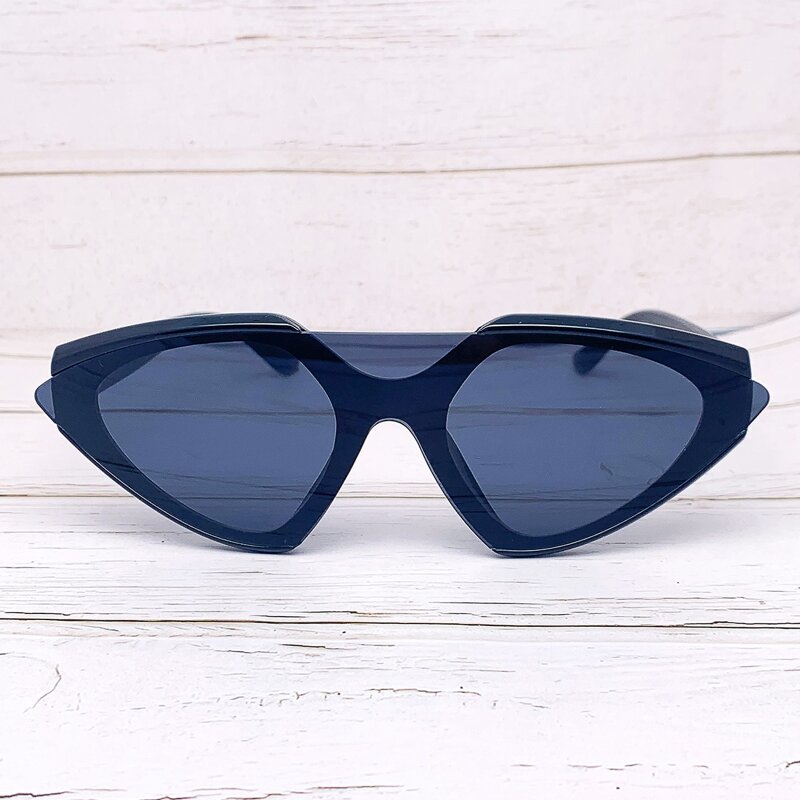 

Cat Eye Sunglasses