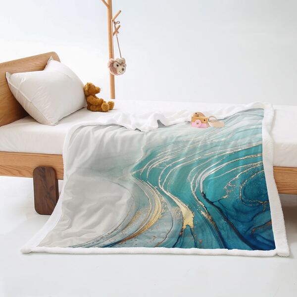 

Graphic Print Throw, Multicolor