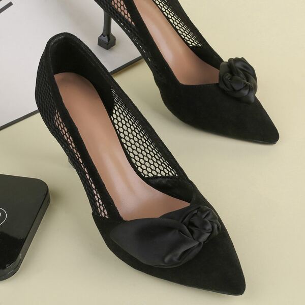 

Suede Hollow Out Design Court Pumps, Black