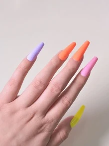 使用 100入組長棺材色全覆蓋女式和女孩假指甲立即升級您的造型 - 彩色 - 查看 3