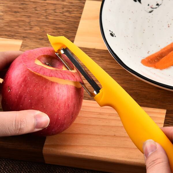 

1pc Plastic Peeler, Yellow