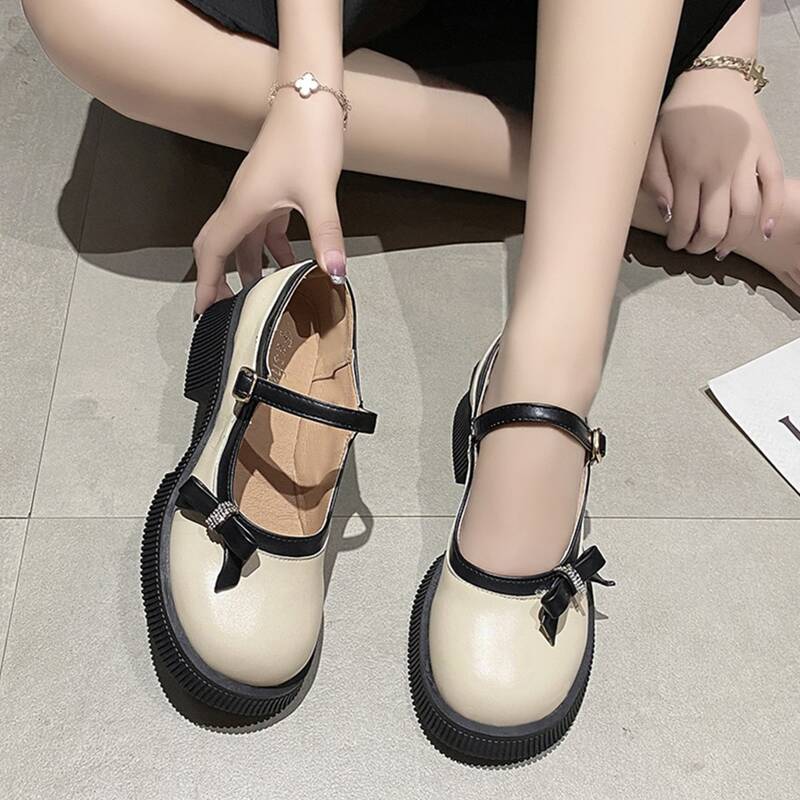 

Bow Decor Mary Jane Flats, Black