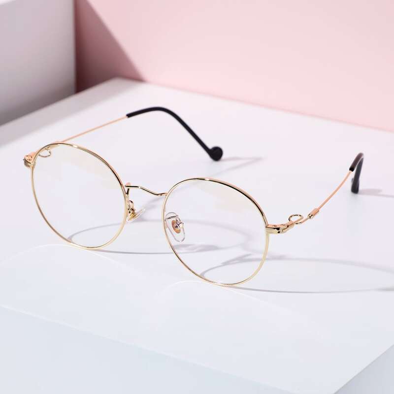 

Metal Frame Eyeglasses