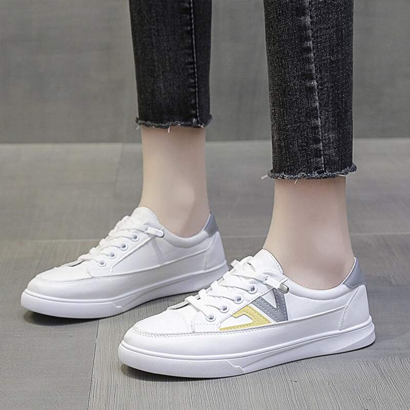 

Lace-up Decor Skate Shoes, Grey
