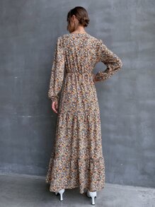 SHEIN Clasi Vestido de una sola hilera con estampado floral, volantes en el bajo