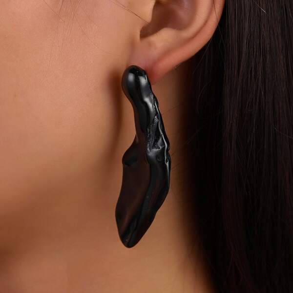 

2pcs Irregular Acrylic Earrings, Black
